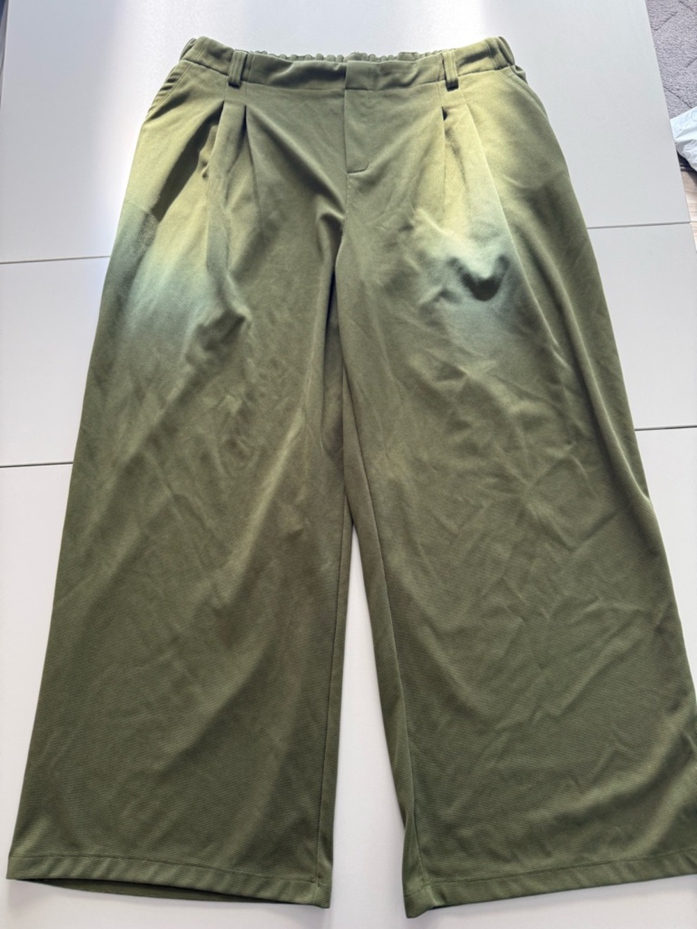 HALARA Olive Wide-Leg Pleated Knit Pants